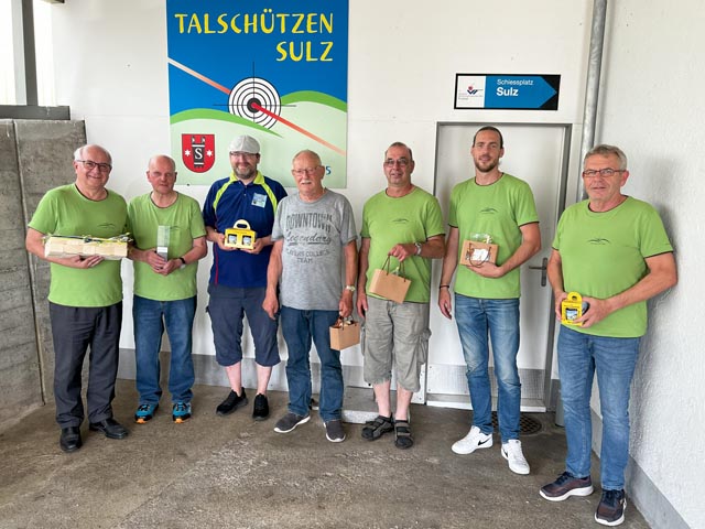 Die Sieger des Cupschiessens und der Trostrunde. Foto: Peter Weiss