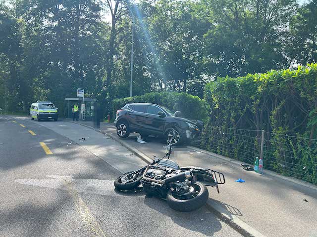 Gebenstorf: Motorradfahrer bei Frontalkollision verletzt (Zeugenaufruf)