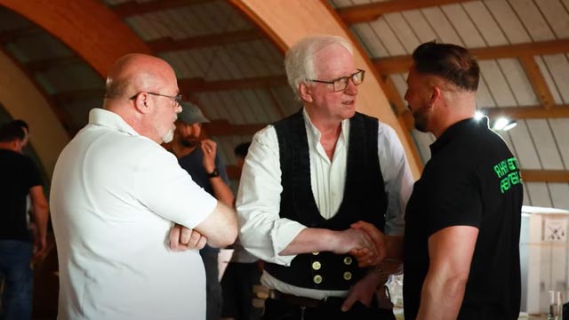 Aufrichtefest mit Gästen. Foto: zVg