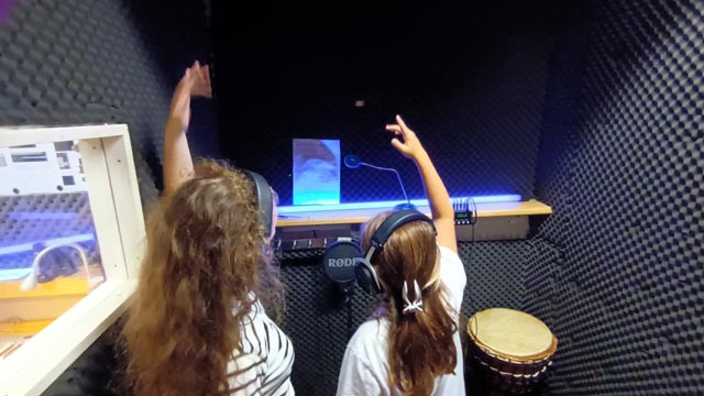 Ferienspass Möhlin: Jam! zückte die Nadel und kreierte ein Hörspiel