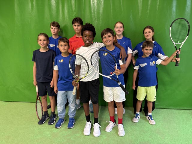 Die Rheinfelder Tennis-Junioren blicken auf eine erfolgreiche Interclub-Saison zurück. Foto: zVg
