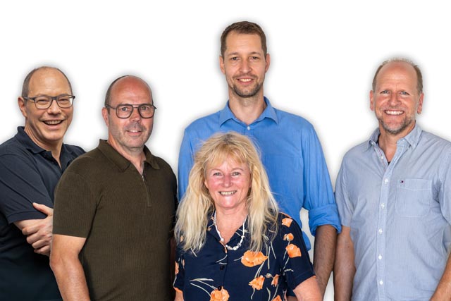Der Gemeinderat 2026-2029 (von links): Claude Ammann (neu, Gemeinderat); Andreas Hasler (neu, Gemeindeammann); Helga Gähweiler (bisher, Gemeinderätin); Martin Moosmann (neu, Vizeammann); Norbert Suter (bisher, Gemeinderat). Foto: zVg