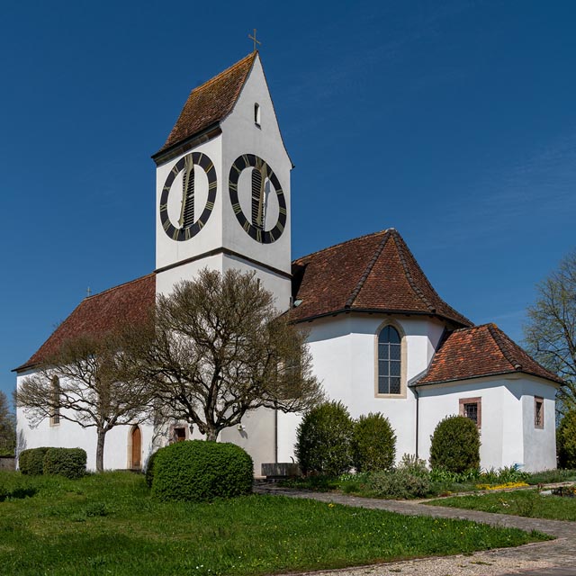 Die Christkatholische Kirche in Magden. Lizenz: https://creativecommons.org/licenses/by-sa/4.0/deed.de. Foto: Roland Zumbuehl