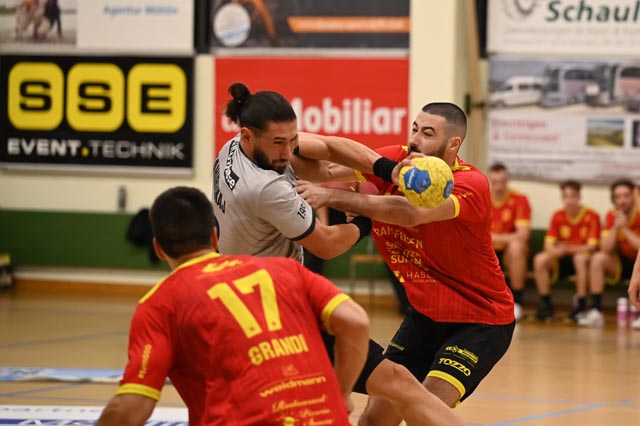 Drenit Tahirukaj brandgefährlich gegen Möhlins Defensive mit Ruben Ribeiro