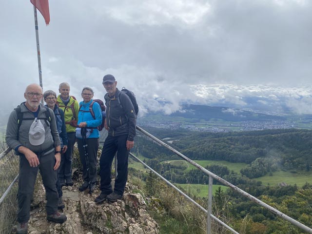 Fitte Wanderer trotzten dem Wetter.