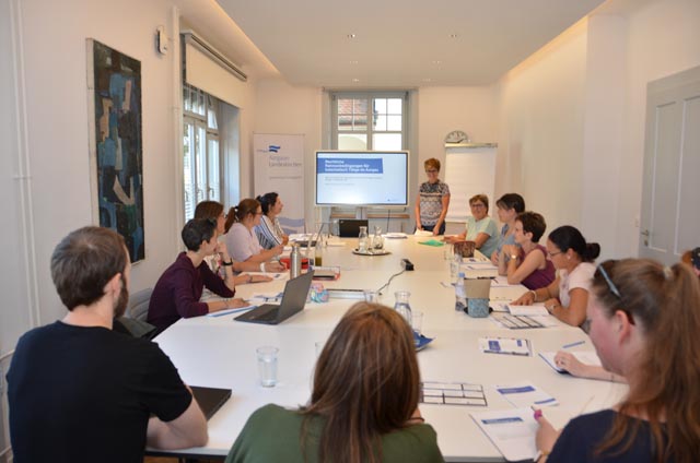 Die angehenden Katechetinnen und Katecheten besuchen ein Weiterbildungsmodul der Römisch-Katholischen Kirche in Aarau. 