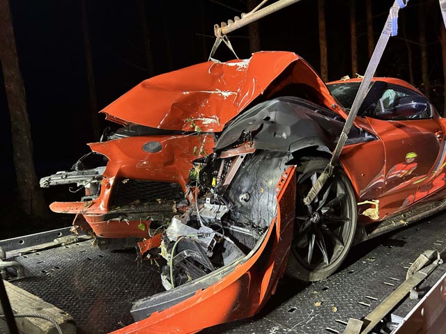 In Dietwil ereigneten sich am Samstag zwei Selbstunfälle.