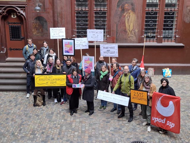 Die heute eingereichte Petition fordert die Umsetzung des Arbeitsgesetzes für alle. Foto: vpod