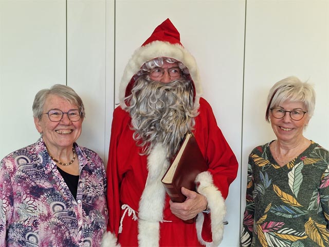Der Samichlaus besuchte den Pro-Senectute-Mittagstisch in Stein. Foto: zVg