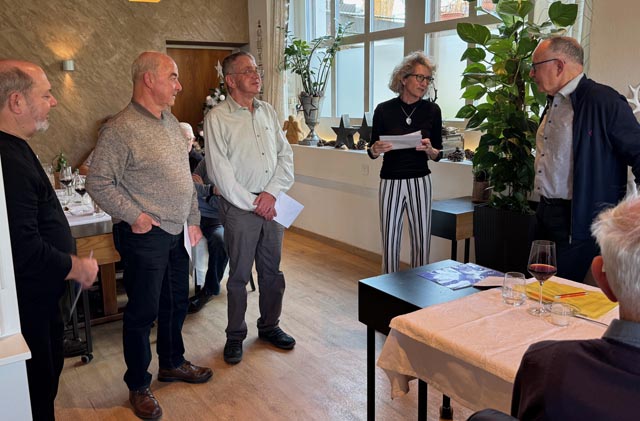 Die zurückgetretenen Vorstandsmitglieder (von links): Rolf Amrein, Bruno Born, Edy Söder, Priska Gautschi und Rudolf Hasler (Obmann). Foto: zVg