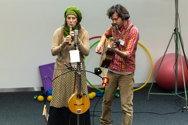 Das Gesangsduo Wunderkram, bestehend aus Sonja Wunderlin und Gabriel Kramer