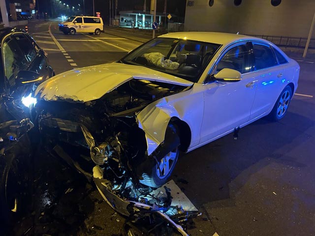 Zwei Verletzte und zwei Mal Totalschaden – das ist das Ergebnis einer Rotlichtmissachtung in Rheinfelden.