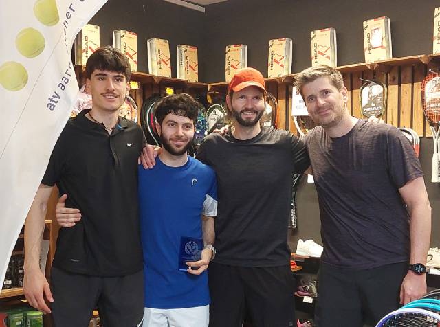 Jonas Marending und Leonardo Califano gewinnen im Doppel.