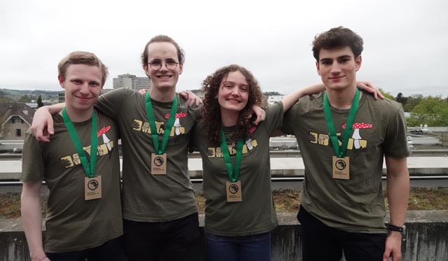 Gold (von links): Lukas Müller, Benjamin Meyer, Alea Ducret und Arthur Petrov. Foto: zVg